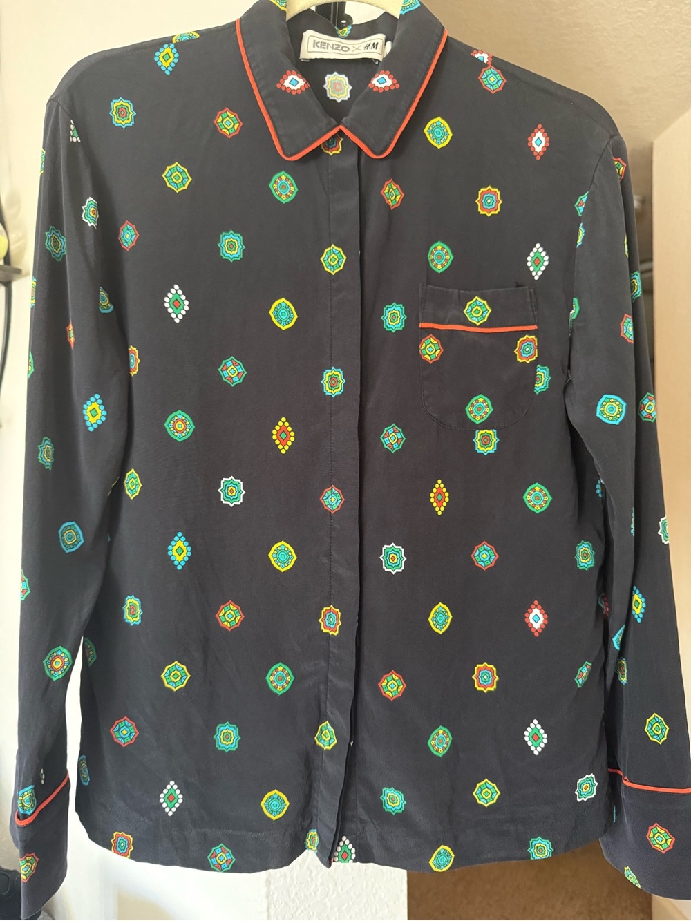 Kenzo X H&M Woman’s Black Pattern Silk Button Up Shirt Blouse